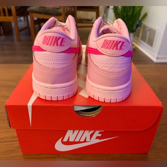NEW Nike Dunk Low Triple Pink GS - Size 3.5Y / 5W - DH9765-600 Sneakers Shoes - Picture 8 of 13